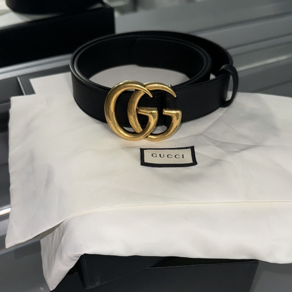 Gucci Black Leather Belt with Gold GG Emblem